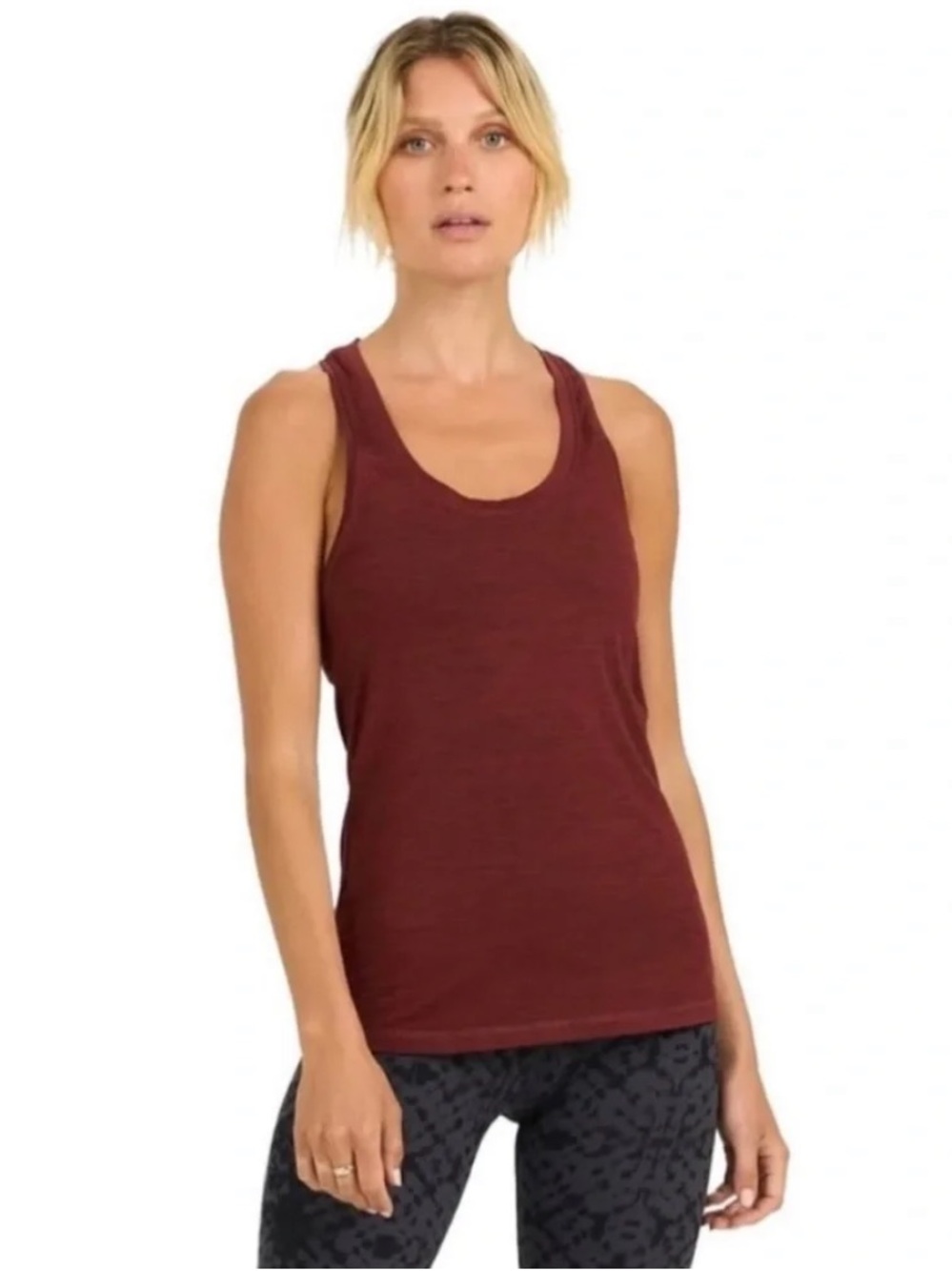 Vuori Women's Lux Performance Tank Top - HRB Brick Heather
